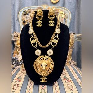 Gold-Tone Lion Medallion Necklace & Earrings Set